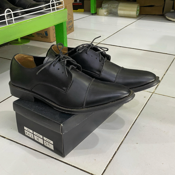 Desain tanpa judul (18) Sepatu Pantofel Tazko - Sepatu Sekolah